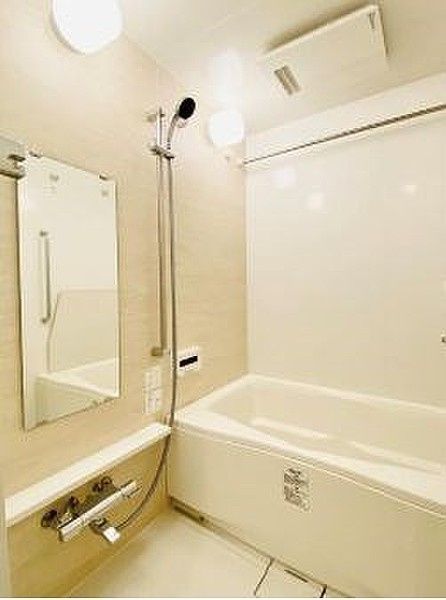 バス・シャワールーム　写真は同タイプ住居です