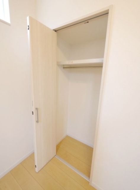収納　別部屋参考写真です
