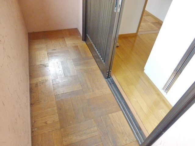 玄関　★広々玄関・シューズボックス付きです★