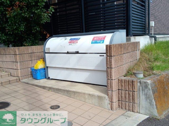 その他　ダストボックス