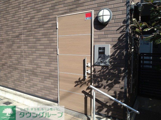 その他　オートロックゲート・防犯カメラ設置
