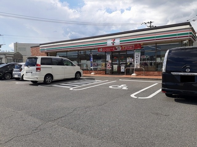 コンビニ　セブンイレブン小山店（コンビニ）まで450m