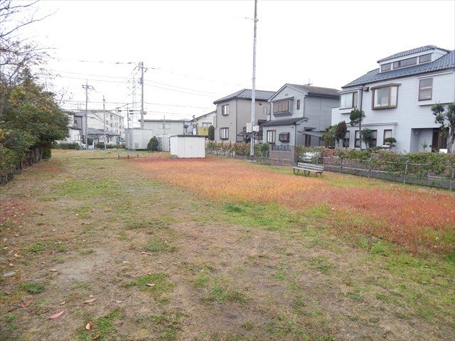 公園　新方袋第３公園（公園）まで942m