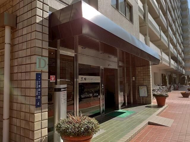 エントランス