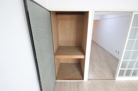収納　※別部屋の写真です