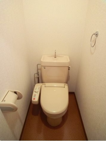 トイレ　別号室イメージ