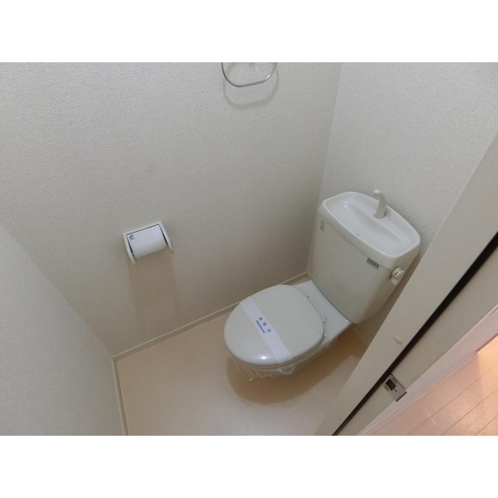 プルミエール Bのトイレ写真
