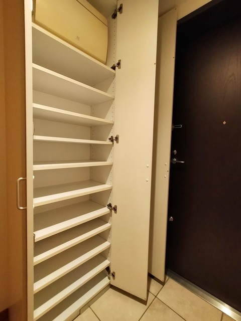 収納　玄関シューズＢＯＸ※前回募集時の写真です。