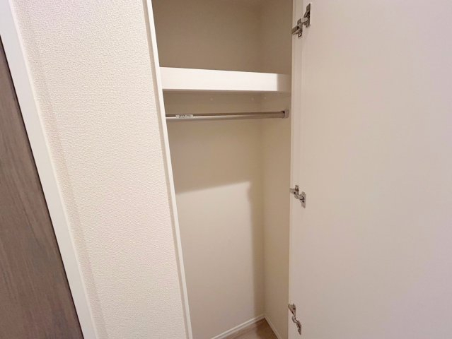 収納　★複数収納があり安心★