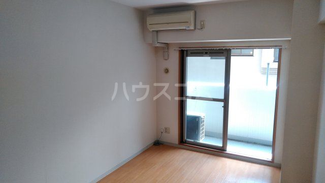 Flos静岡天王町の内装写真