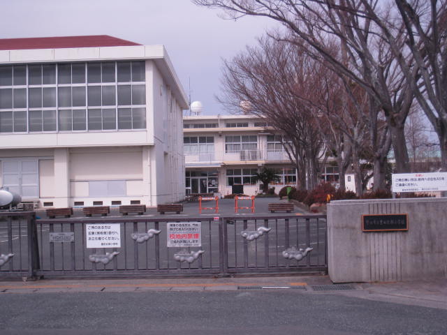 小学校　磐田市立豊田北部小学校（小学校）まで1073m