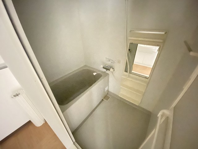 バス・シャワールーム　シンプルで使いやすい浴室です！