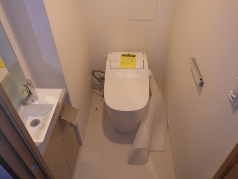 地下鉄烏丸線 鞍馬口駅 徒歩8分 5階建 築5年のトイレ写真