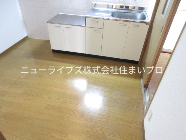 京阪本線 寝屋川市駅 徒歩12分 1階建 築62年の居間写真