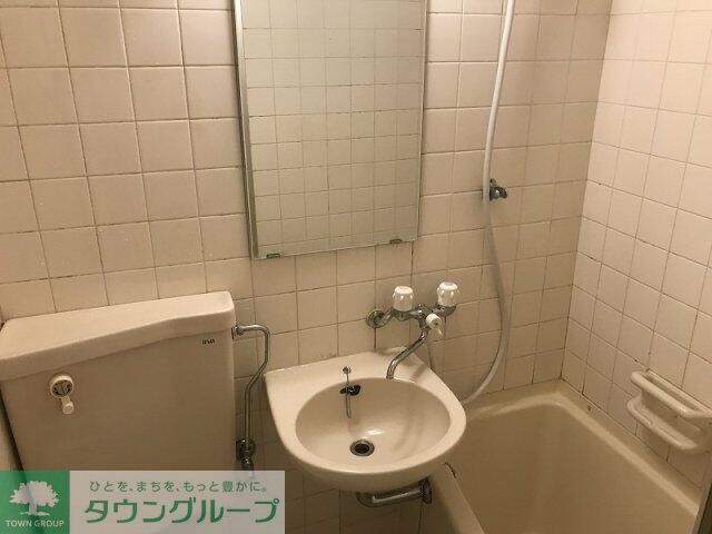 バス・シャワールーム