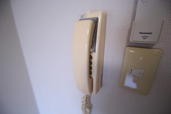 セキュリティ　※別号室の写真です。
