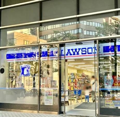 コンビニ　ローソン 台東東上野五丁目店（コンビニ）まで100m