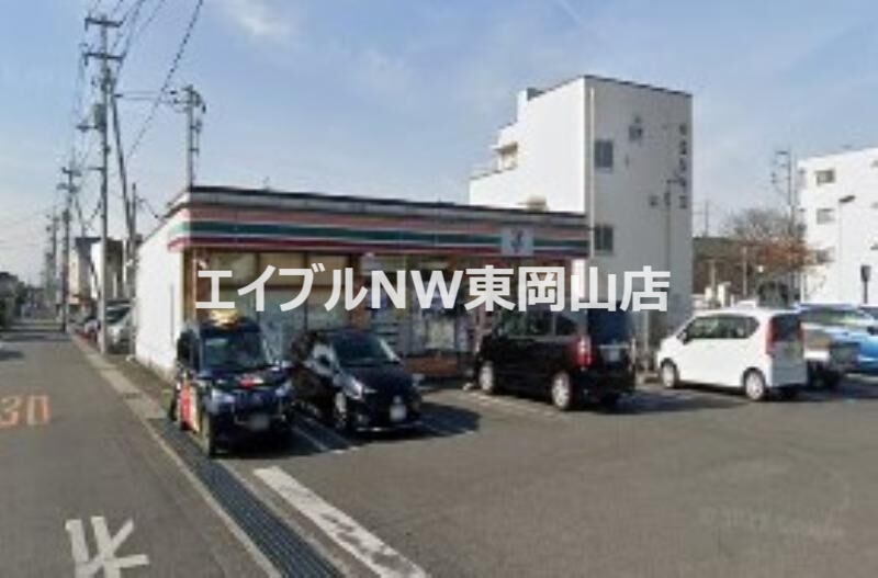 コンビニ　セブンイレブン岡山西大寺駅前店（コンビニ）まで388m