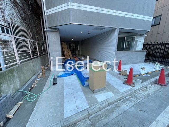 エントランス　建物入り口部分です