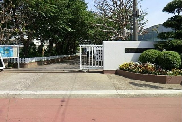 小学校　船橋市立大穴北小学校（小学校）まで912m