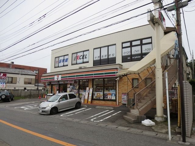 コンビニ　セブンイレブン（コンビニ）まで277m