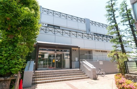 図書館　緑が丘図書館（図書館）まで144m