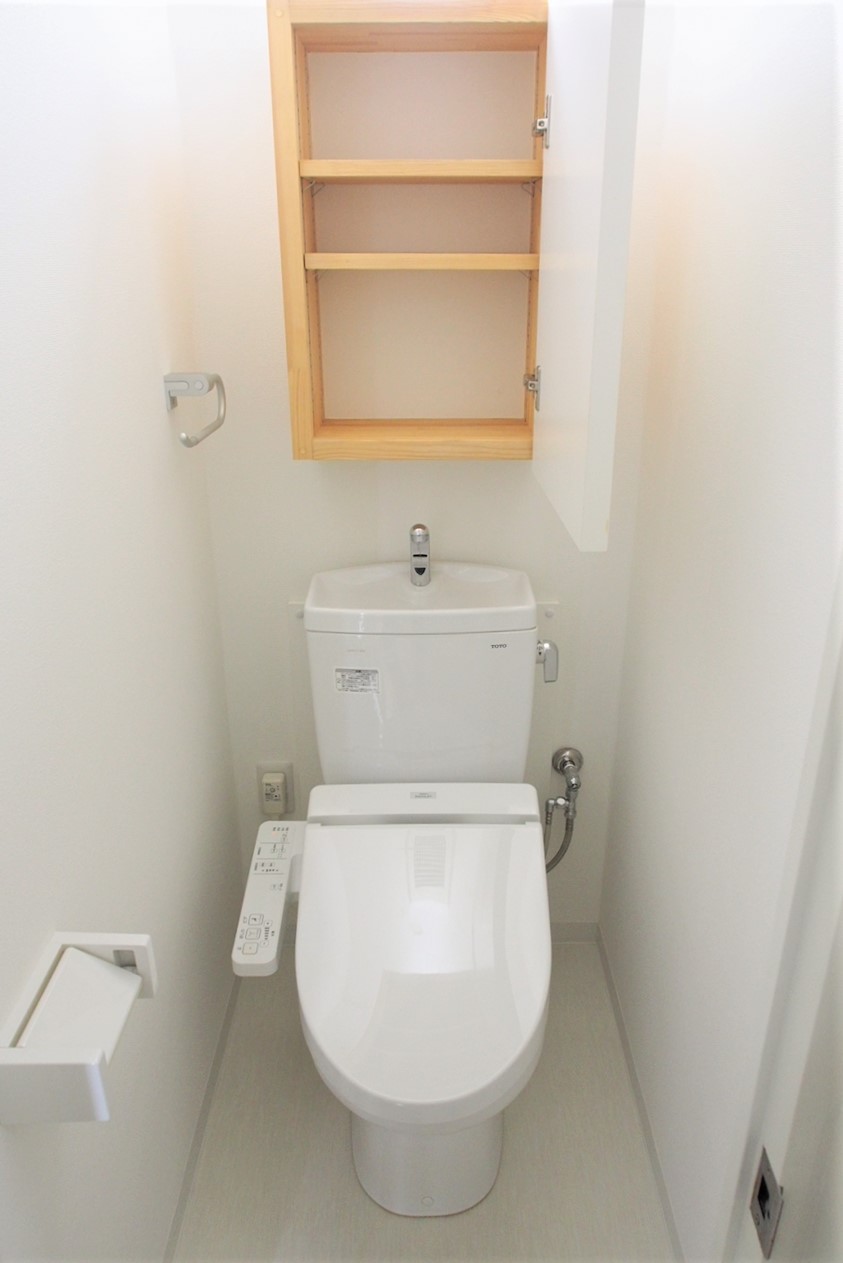 地下鉄御堂筋線 あびこ駅 徒歩3分 4階建 築46年のトイレ写真