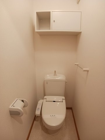 トイレ　シンプルで使いやすいトイレです