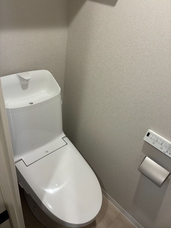 トイレ　清潔感のあるトイレです