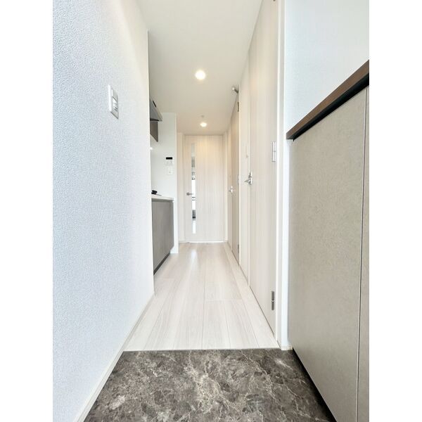S-RESIDENCE名駅北bling 内覧会:10月2日の玄関写真