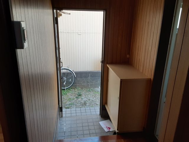 玄関