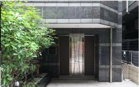 エントランス　建物の共有部分です。