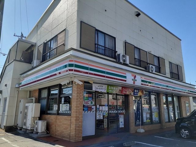 コンビニ　セブンイレブン栗橋伊坂店（コンビニ）まで30m