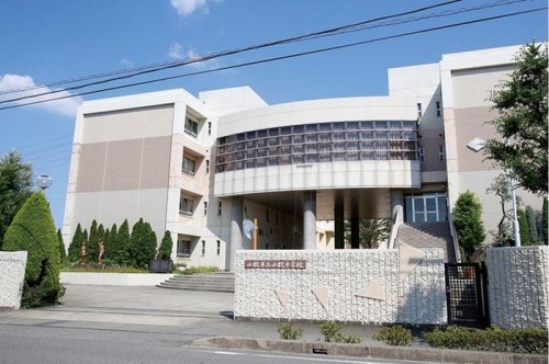 中学校　小牧中学校（中学校）まで587m