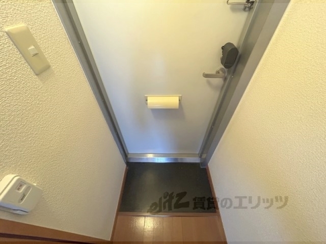 レオパレスプランタン壱番館の玄関写真