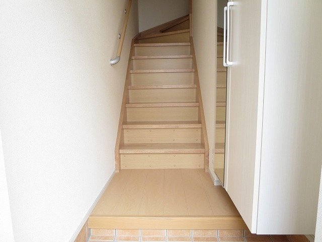 玄関　シンプルで使いやすい玄関です
