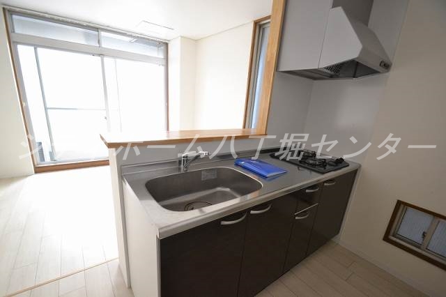 青柳屋ビルのキッチン写真