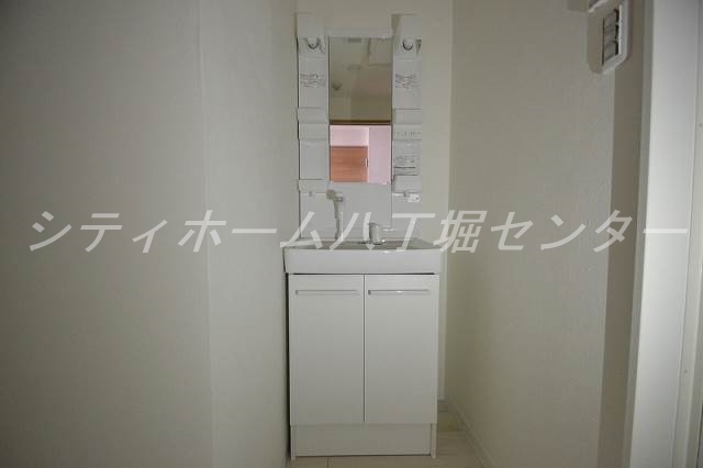 青柳屋ビルの内装写真