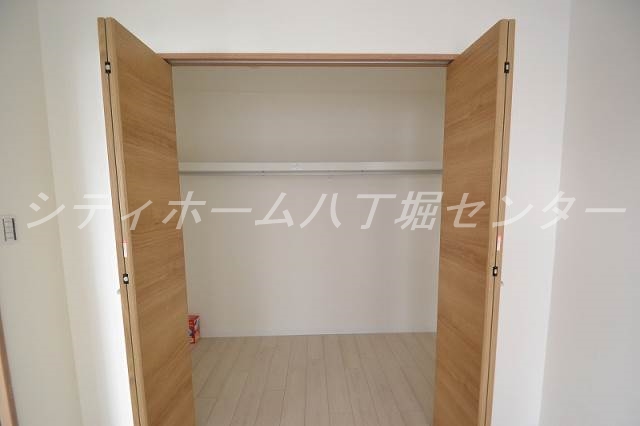 青柳屋ビルの内装写真