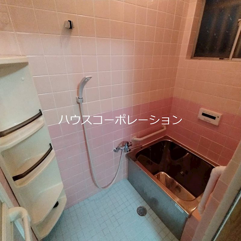 阪神本線 出屋敷駅 徒歩18分 2階建 築50年の風呂写真