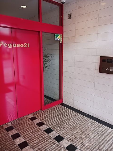 エントランス　共用部分も大変綺麗★