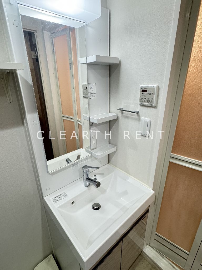 洗面設備　同タイプ別住戸写真となります。現況と異なる場合がございます。