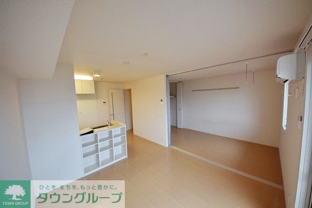 居室・リビング　開放感のあるお部屋です