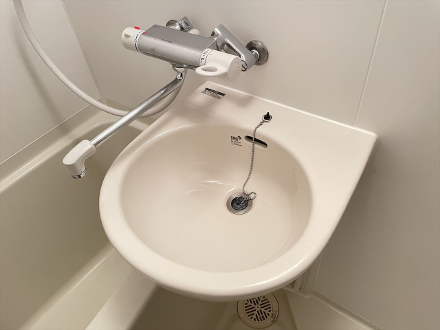 洗面設備　※同タイプ参考写真