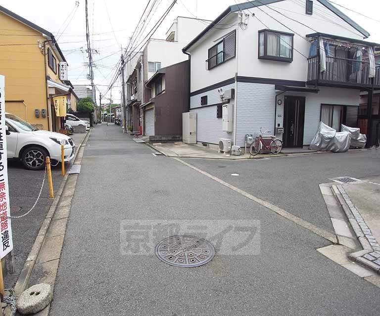 その他　周辺民家あり