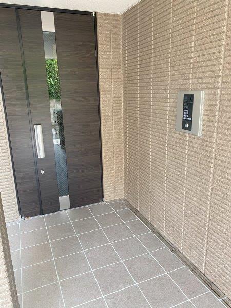 メイコウレジデンスの外観写真