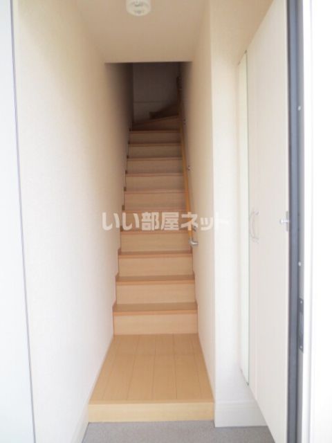 ブラボーハウスの玄関写真