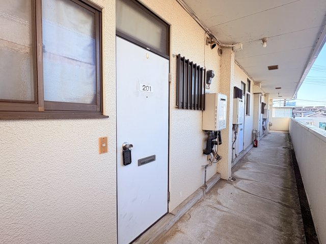 野村ハイツの外観写真