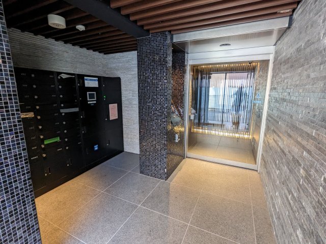 ＪＲ山手線 品川駅 徒歩9分 4階建 築10年の外観写真