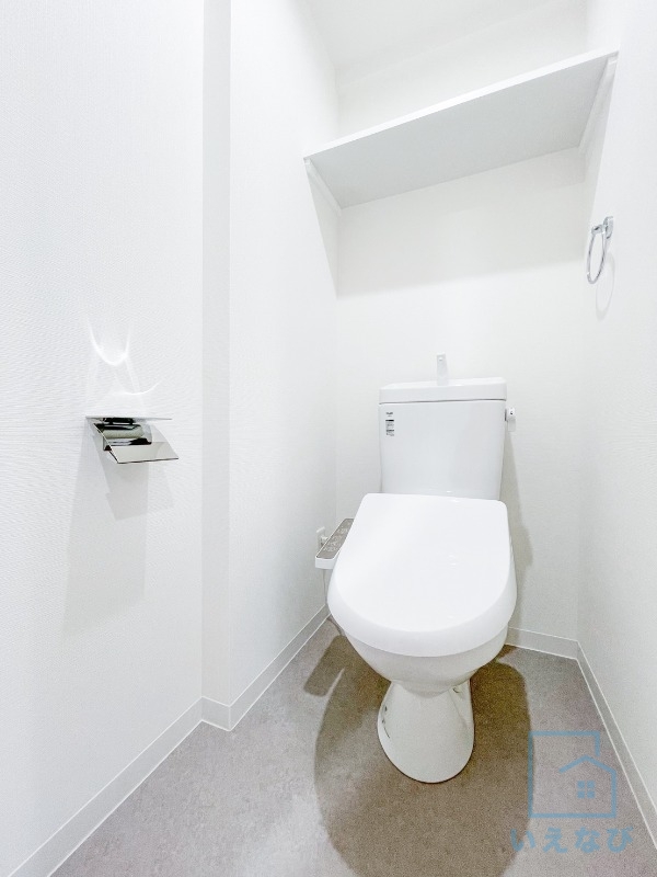 ＪＲ東海道本線 新大阪駅 徒歩8分 11階建 築2年のトイレ写真